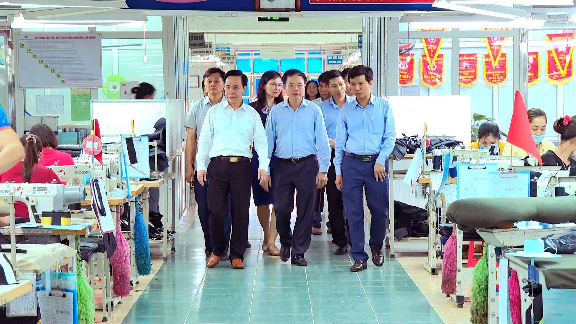 Các Doanh nghiệp của tỉnh Bắc Giang thuộc ngành hàng dệt may, điện thoại và các linh kiện, các mặt hàng khác được công nhận “Doanh nghiệp xuất khẩu uy tín” năm 2020