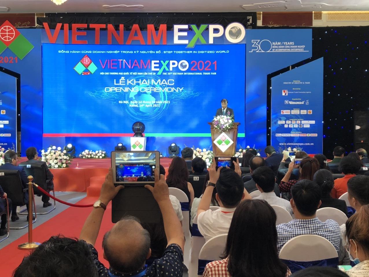 Khai Mạc hội chợ quốc tế Vietnam Expo 2021