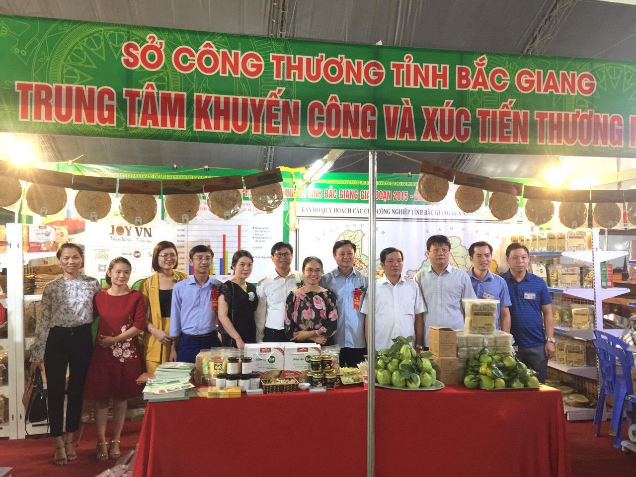 Mời tham gia Hội chợ Nông nghiệp và các sản phẩm OCOP khu vực phía Bắc - Lào Cai năm 2020 
