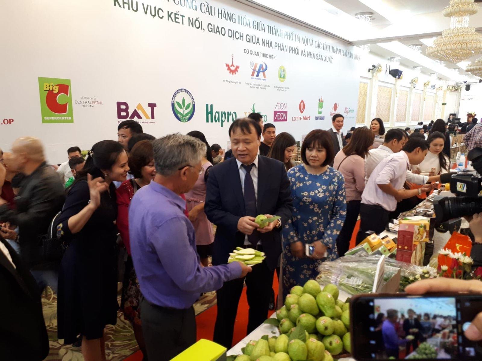 Mời doanh nghiệp tham gia Tuần hàng trái cây, nông sản các tỉnh, thành phố tại Hà Nội